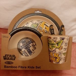 Kids Star Wars plate , cup, utensil set